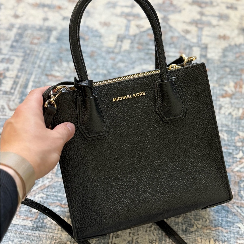 Michael Kors Original Black Small Mercer Leather Handbag